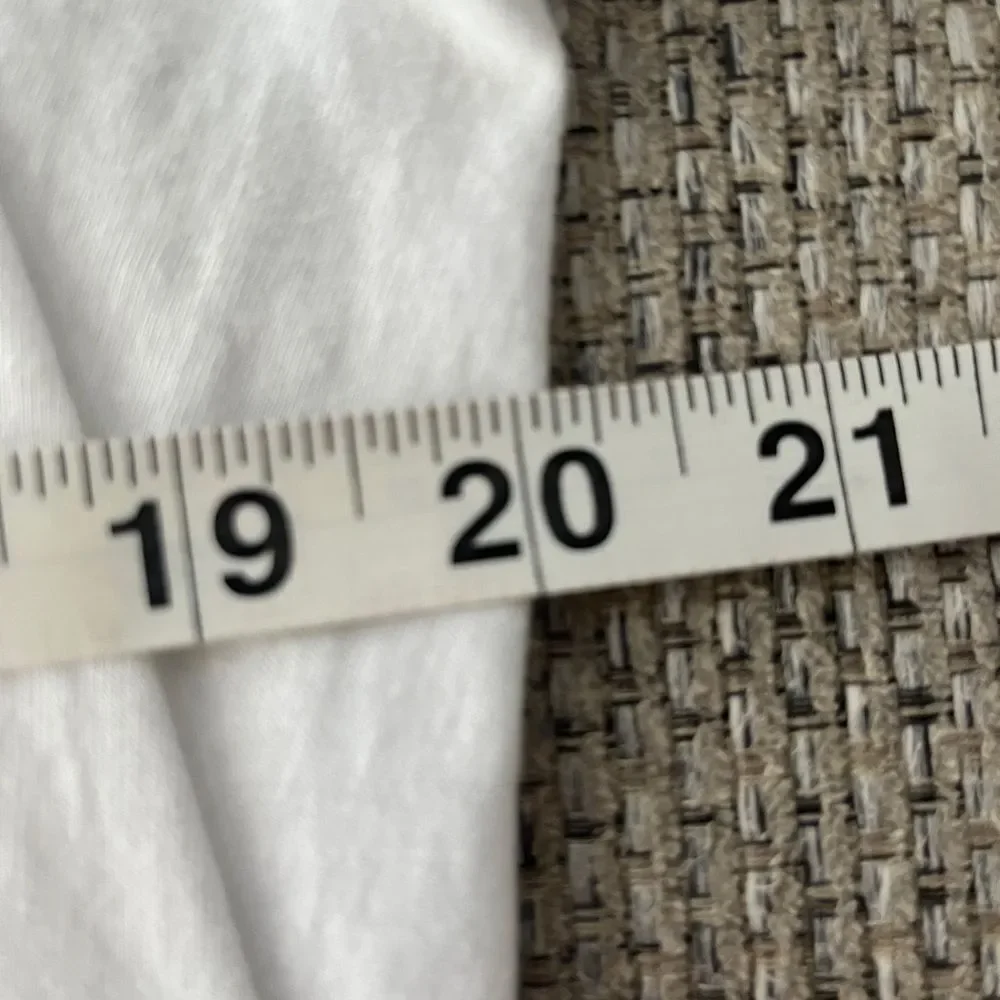 Men’s Adidas Shirt - Picture 4 of 7